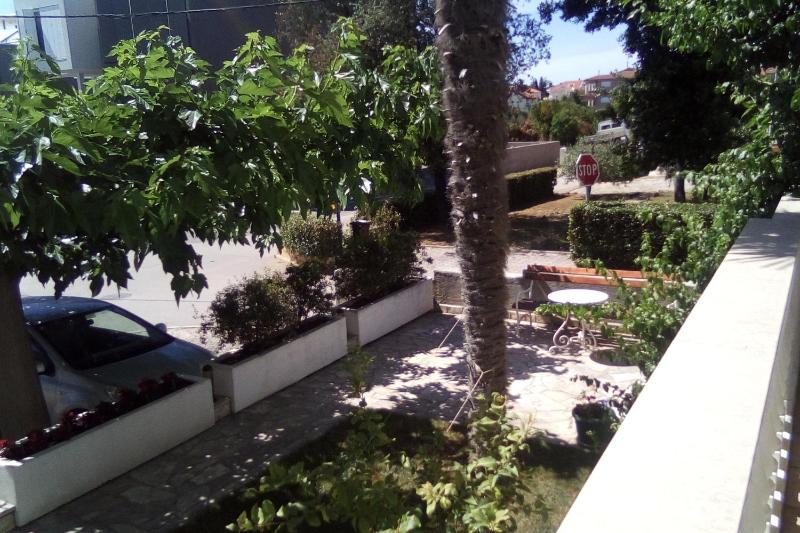 Studio with Terrace image 3