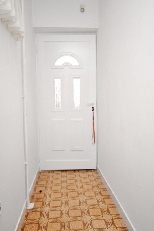 Studio with Terrace image 2
