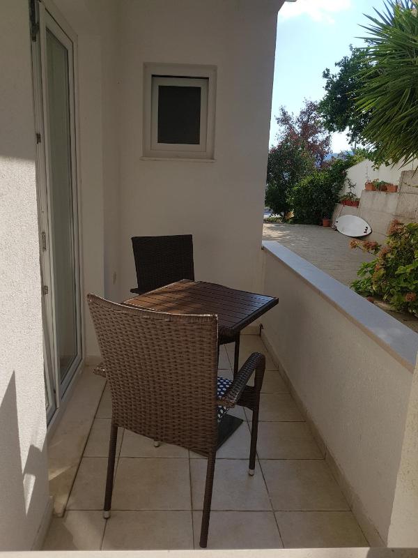 Two-Bedroom Apartment with Terrace and Sea View image 4