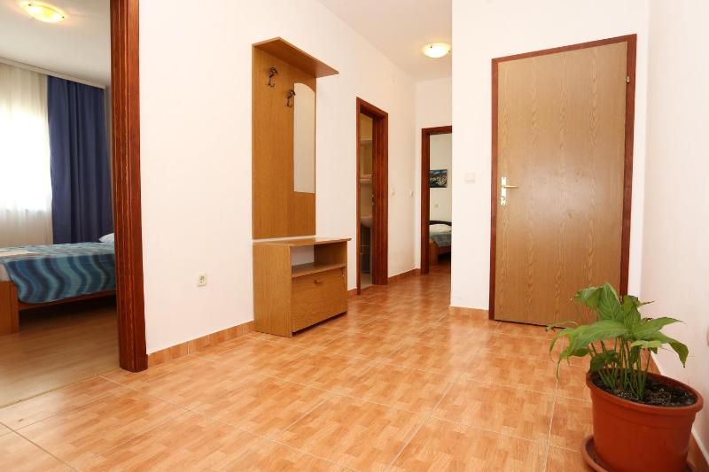 Two-Bedroom Apartment with Terrace and Sea View image 2