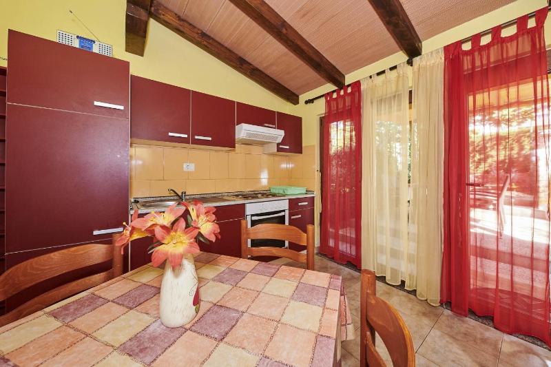 One-Bedroom Apartment with Terrace image 4