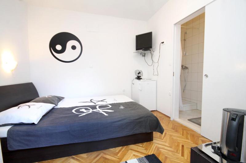 Apartments and rooms with parking space Korcula - 4399 - image 27