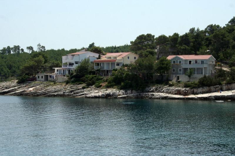 One-Bedroom Apartment with Terrace and Sea View image 2