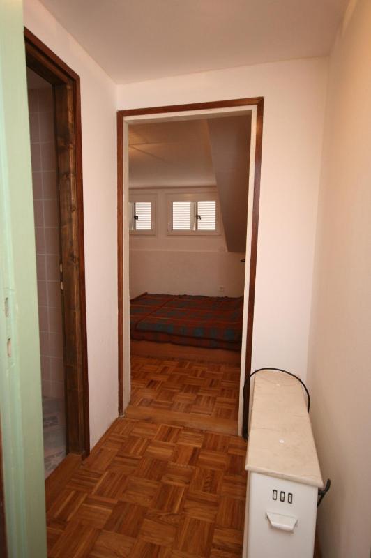 One-Bedroom Apartment with Sea View image 2