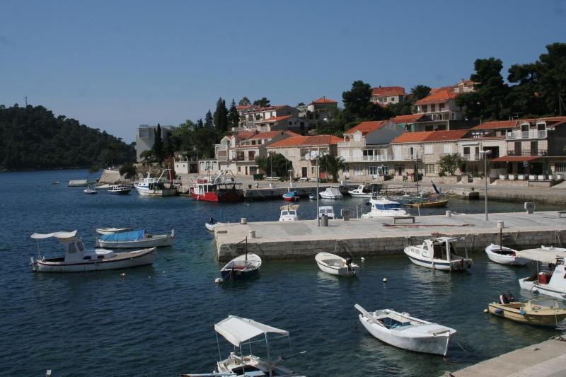 Two-Bedroom Apartment with Terrace and Sea View image 4
