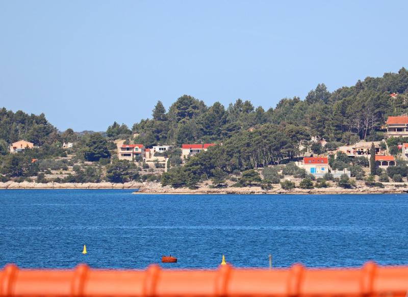 Two-Bedroom Apartment with Terrace and Sea View image 2