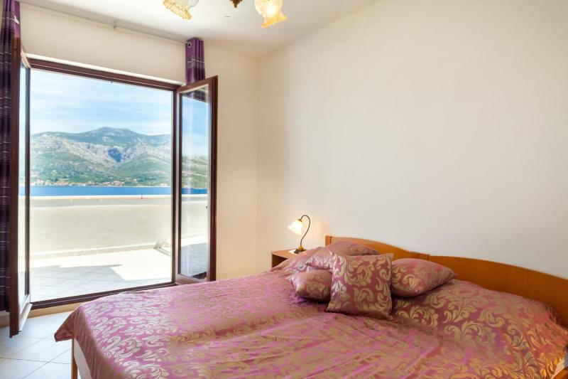 Apartments by the sea Tri Zala Korcula - 4346 - image 28