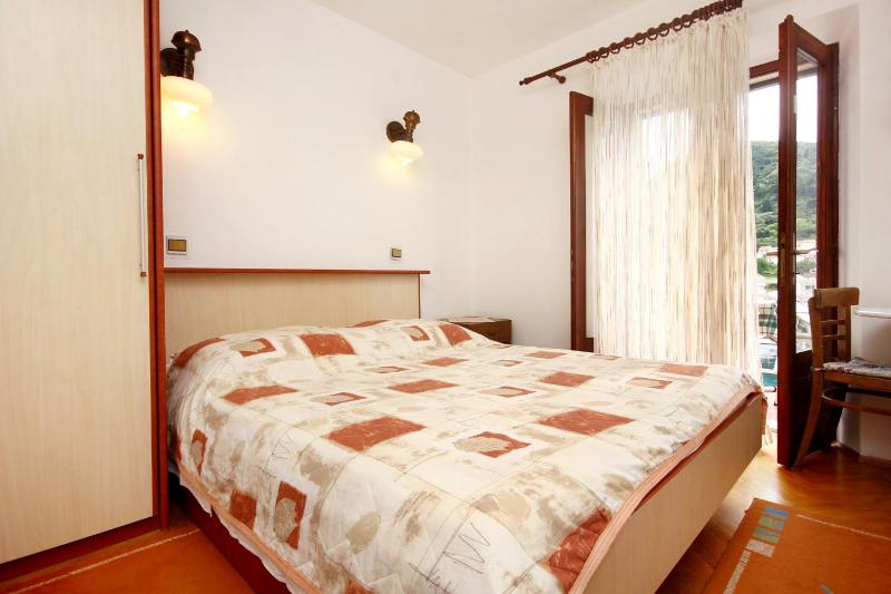 Double Room with Balcony and Sea View image 1