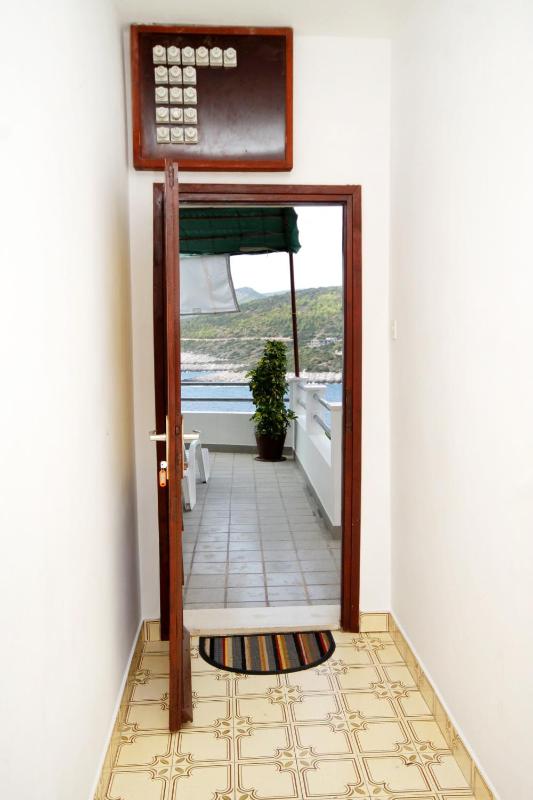 Two-Bedroom Apartment with Terrace and Sea View image 2