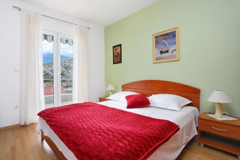 Apartment Razanj 4322a - image 10