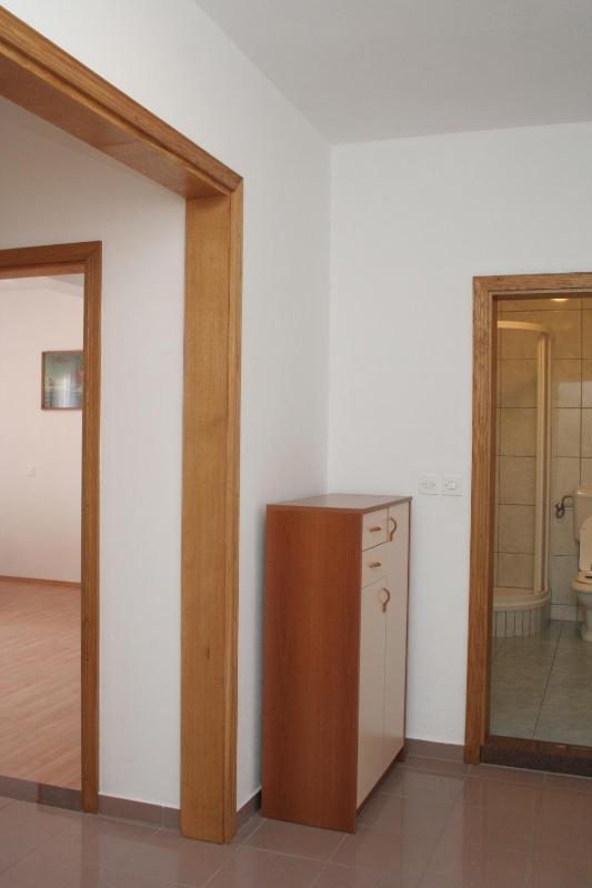 One-Bedroom Apartment with Balcony and Sea View image 2