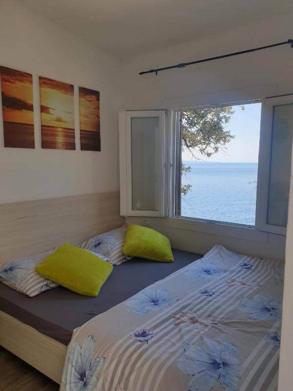 Studio with Terrace and Sea View image 1