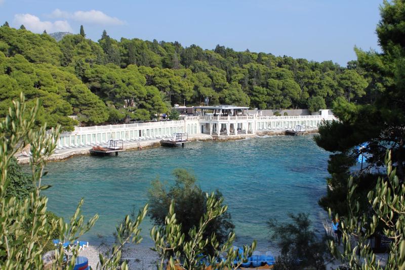 Two-Bedroom Apartment with Terrace and Sea View image 3