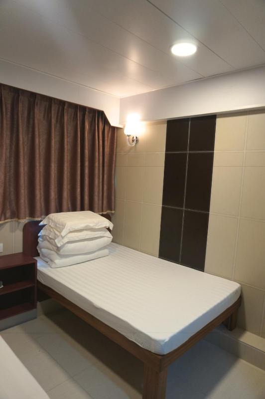 Prince Hotel - image 8