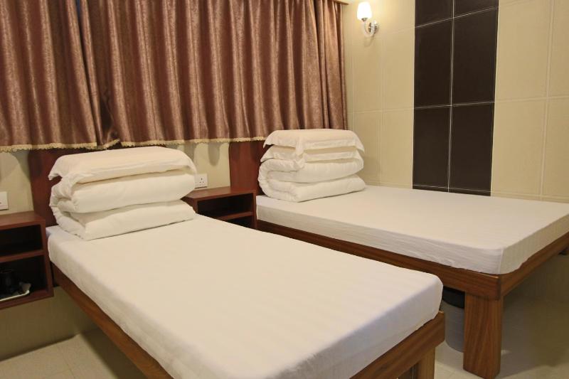 Prince Hotel - image 10