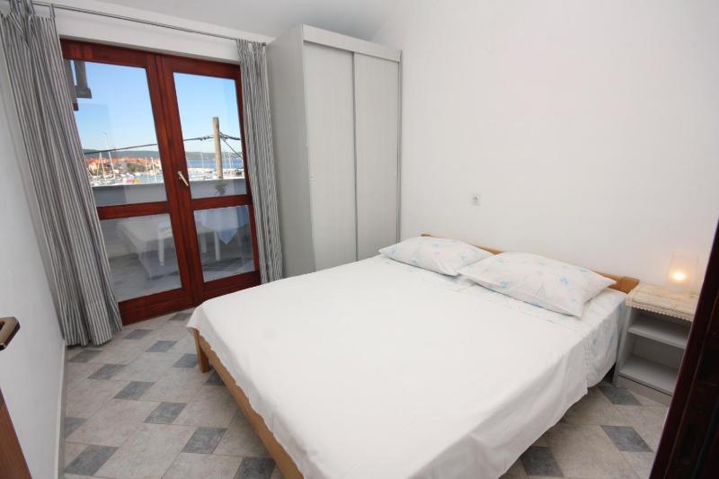 Studio with Terrace and Sea View image 3