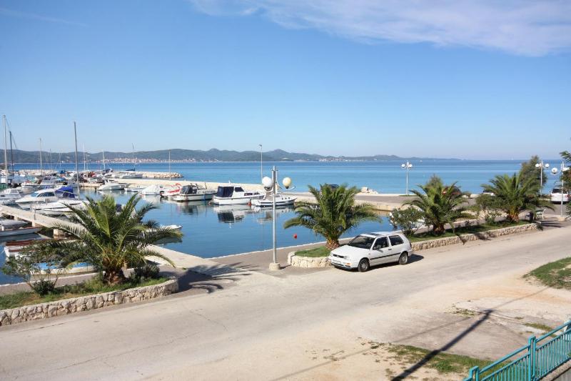 Studio with Balcony and Sea View image 2