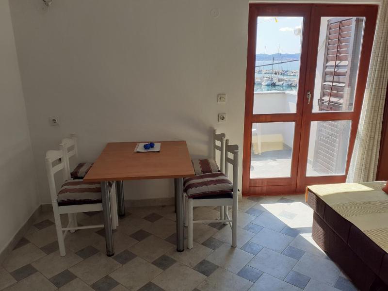 Studio with Terrace and Sea View image 4