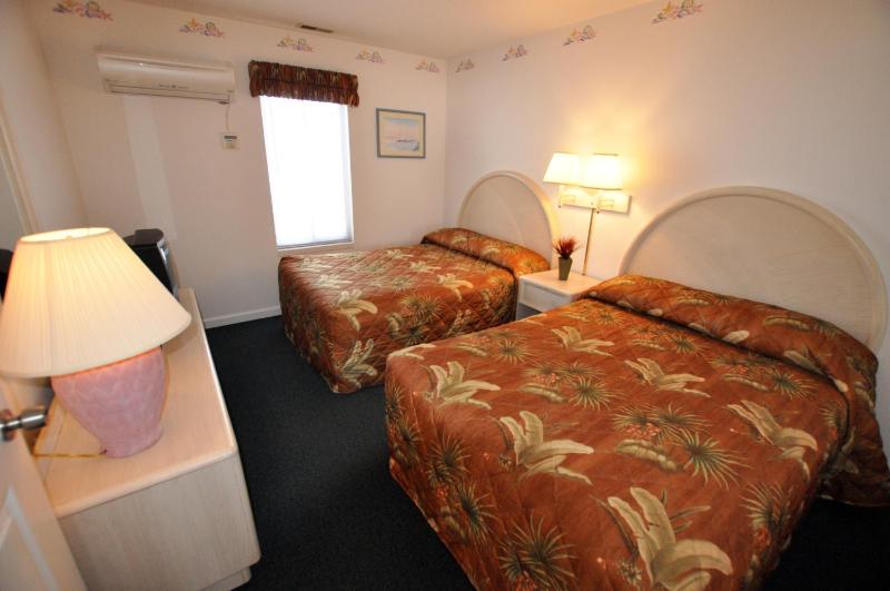 Two-Bedroom Apartment image 4