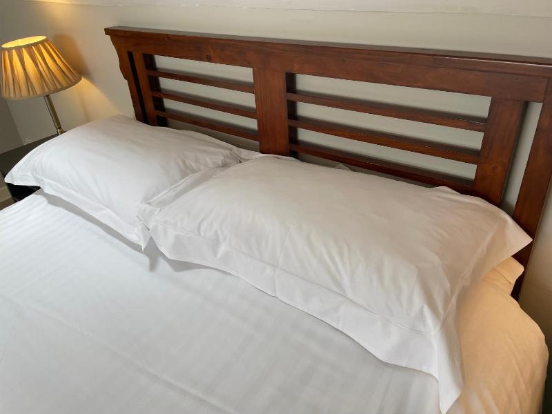 Quadruple Room with Bathroom image 3