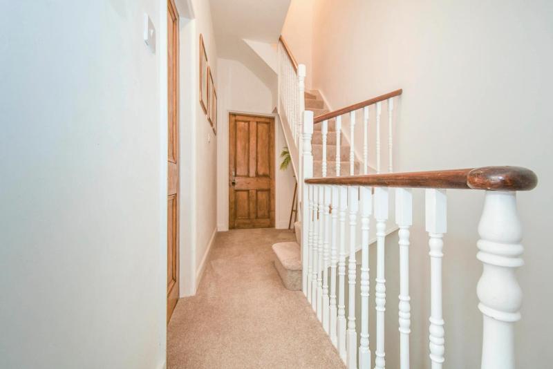 Three-Bedroom House image 4