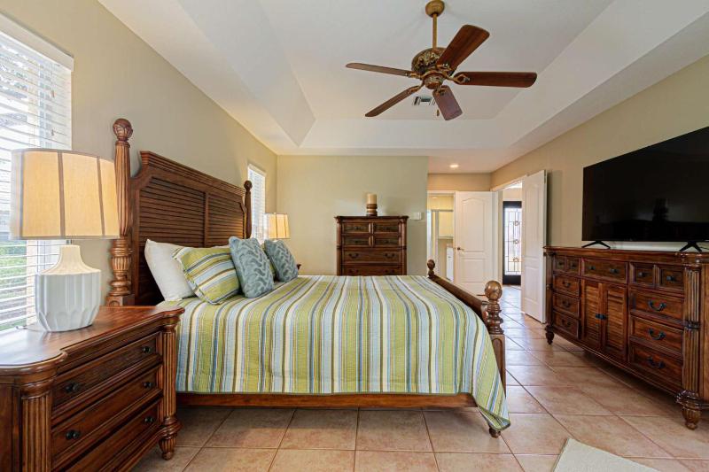 Briarwood- Vintage Ct. - image 21