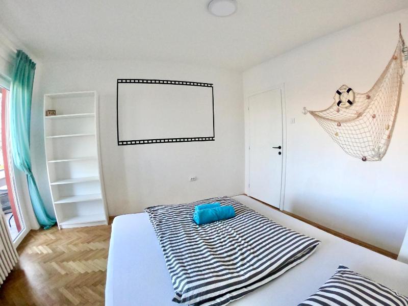 Best view Apartment - image 8