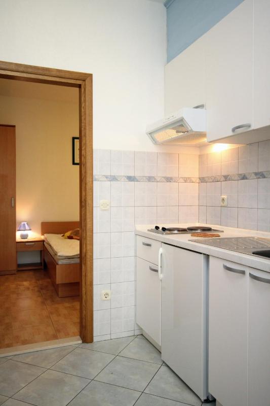 Apartments and rooms by the sea Brela Makarska - 6056 - image 7