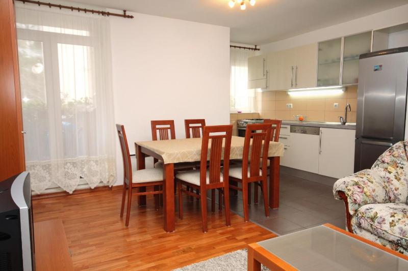 Apartments with a parking space Omis - 5989 - image 13
