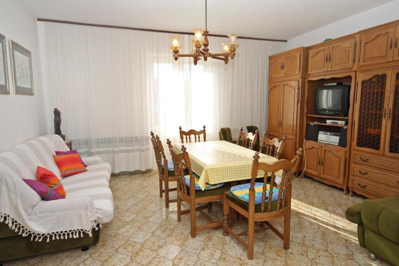 Apartments by the sea Supetar Brac - 6040 - image 22