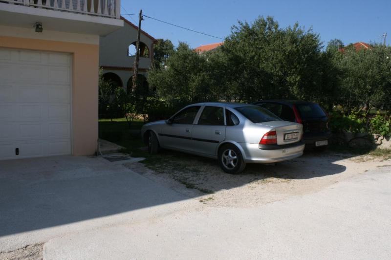 Apartments with a parking space Bibinje Zadar - 6213 - image 45
