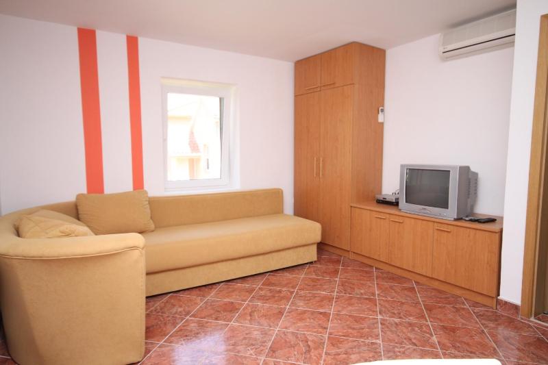 Apartments with parking space Privlaka Zadar - 6154 - image 21