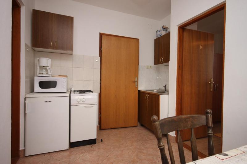 Two-Bedroom Apartment with Terrace image 4