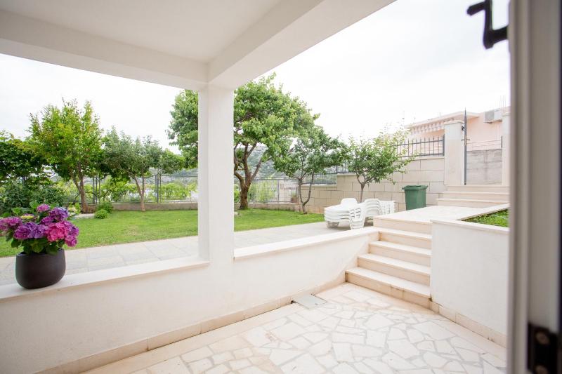 One-Bedroom Apartment with Terrace image 2