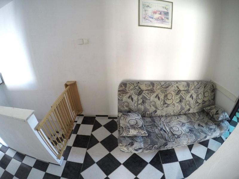 Two-Bedroom Apartment with Balcony and Sea View image 2