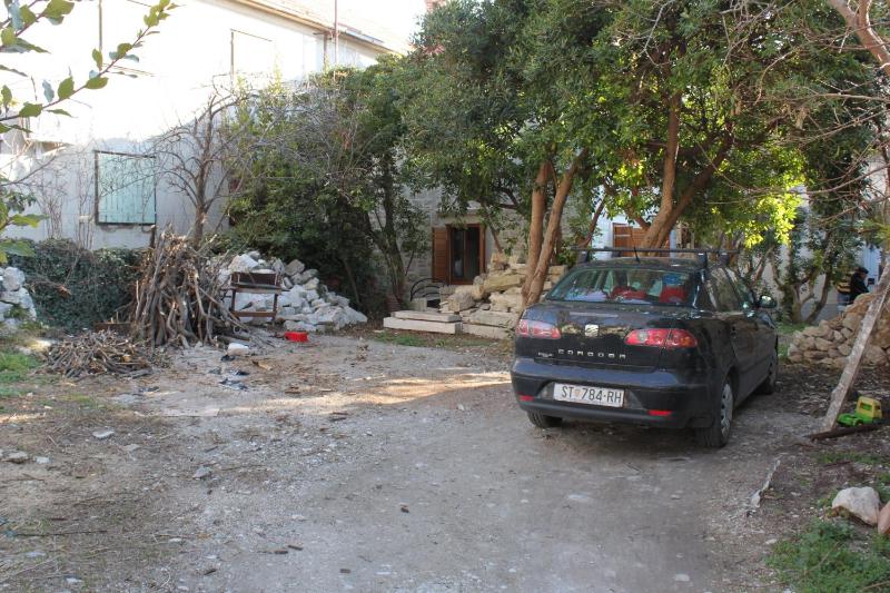 Seaside holiday house Kastel Novi Kastela - 7554 - image 3