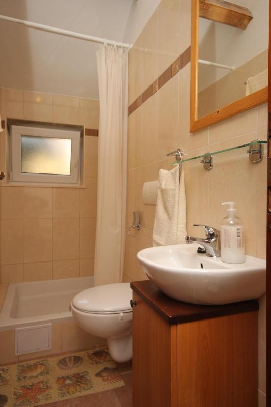 Seaside holiday house Kastel Novi Kastela - 7554 - image 15