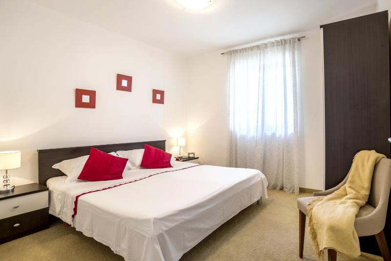 Family-friendly apartments with swimming pool Podstrana Split - 7539 - image 28