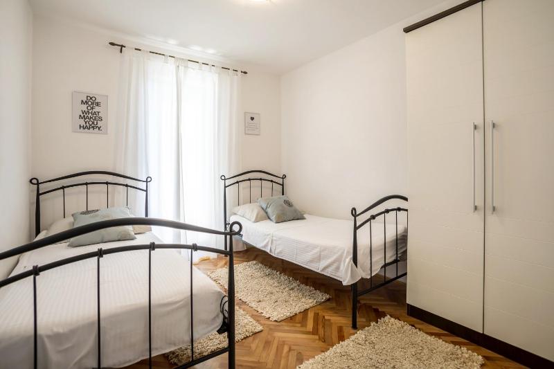 Family-friendly apartments with swimming pool Podstrana Split - 7539 - image 29