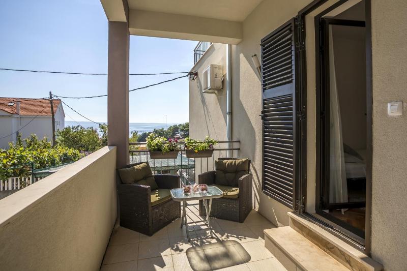 Family-friendly apartments with swimming pool Podstrana Split - 7539 - image 5