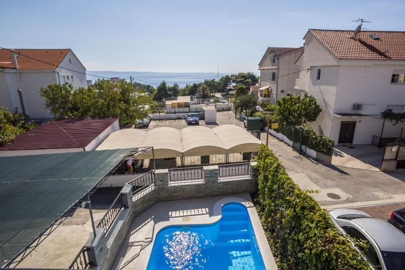 Family-friendly apartments with swimming pool Podstrana Split - 7539 - image 16