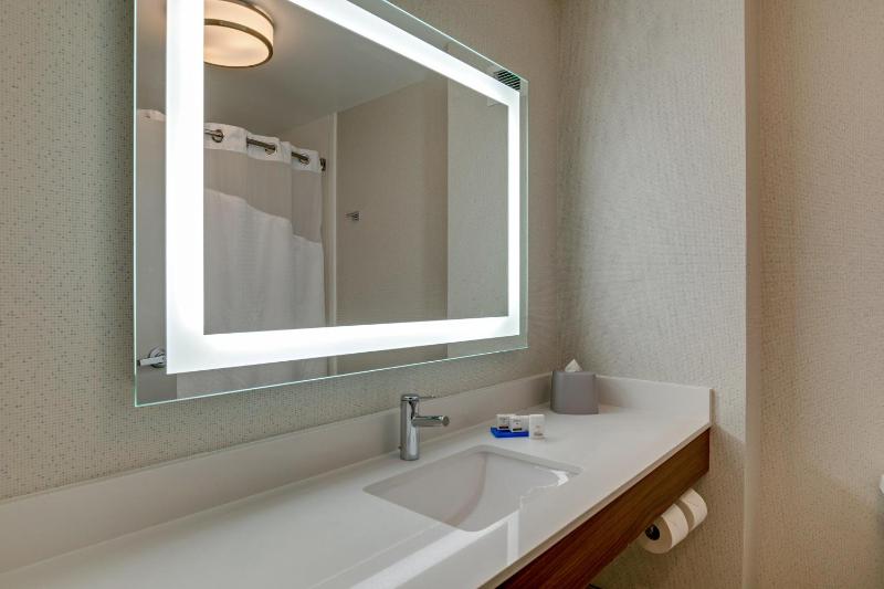 Standard Room image 1