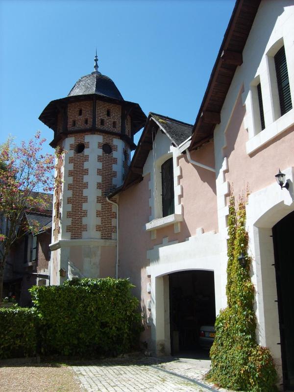 Deluxe Double Room with Castle View image 3
