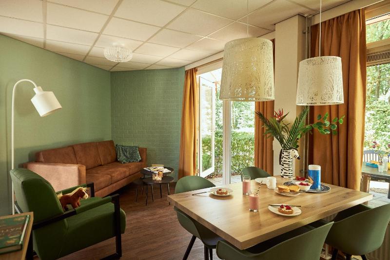 Bungalow image 1