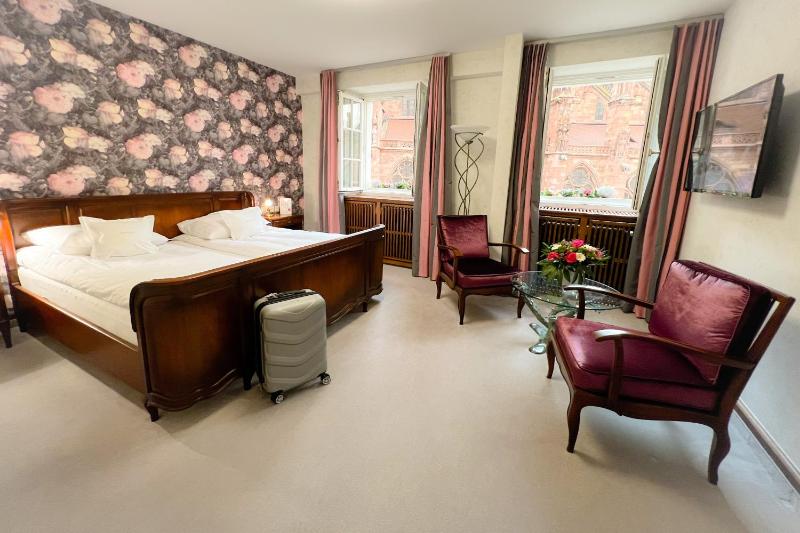 Exclusive Double Room House Münsterplatz image 1