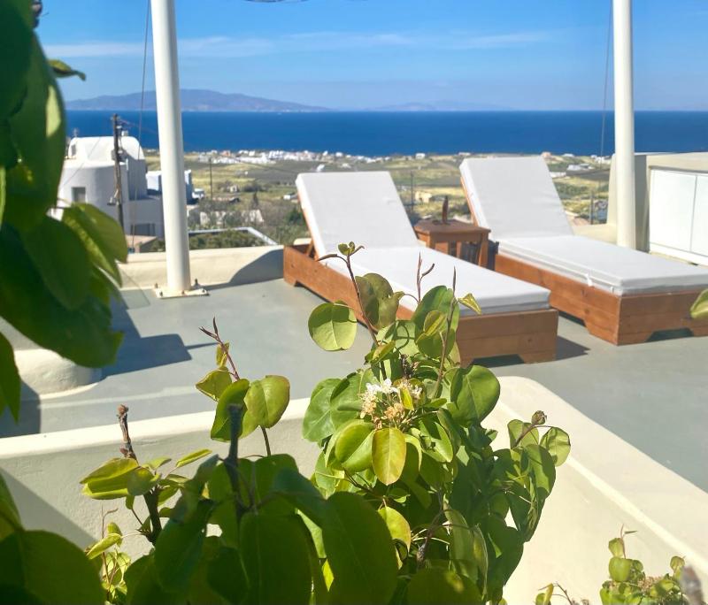 Superior Suite with Sea View Terrace & Hot Tub image 2