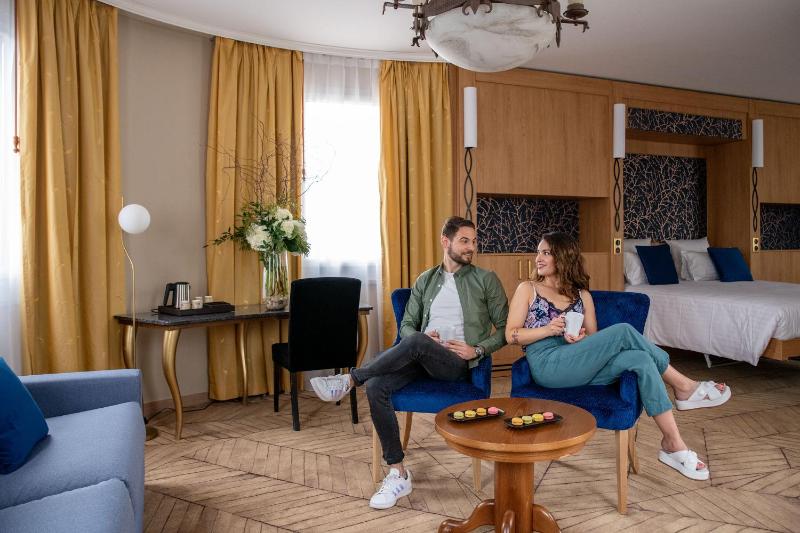 Junior Suite image 4