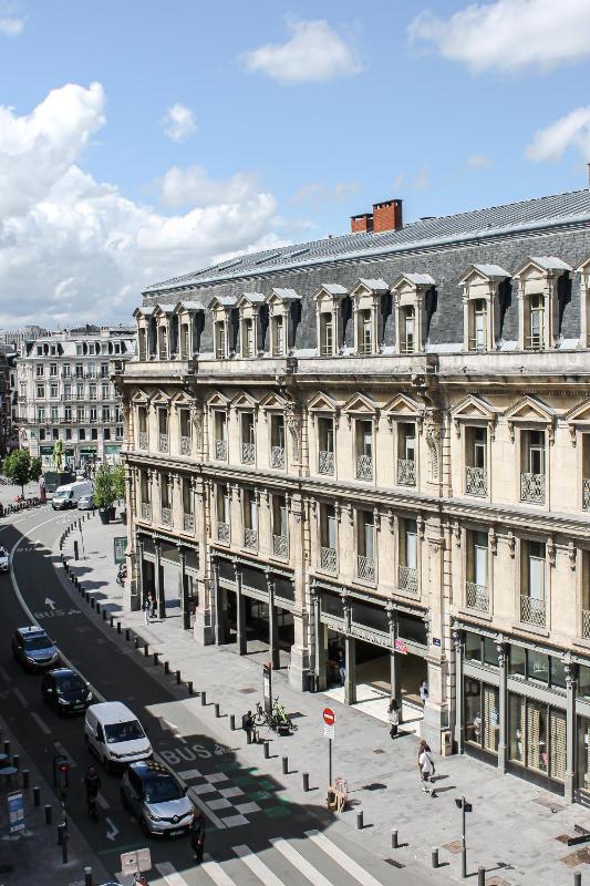 HOTEL AMBASSADEUR - image 30