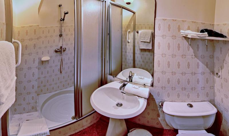 Apartment with Garden View image 4