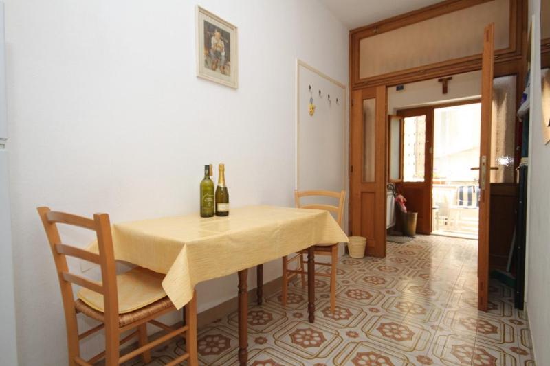 Apartments by the sea Opatija - 7848 - image 11